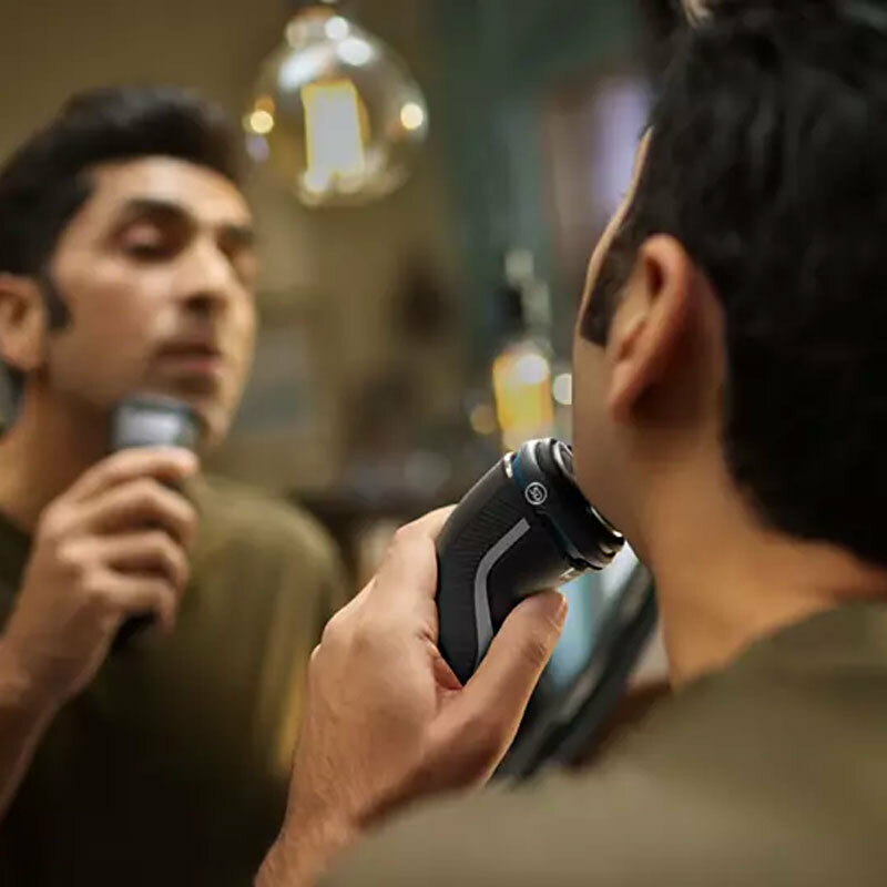 Afeitadora Rotativa Philips S3143/00 – 5D pivotante, 27 cuchillas PowerCut, Seco y húmedo (IPX7)