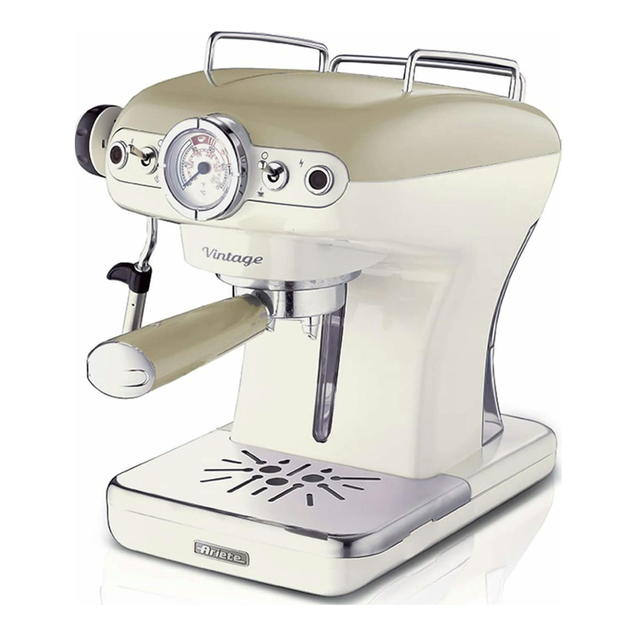 Cafetera espresso Ariete Vintage 1389/13 beige, vista frontal en tres cuartos, con portafiltro.