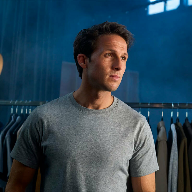 Afeitadora rotativa Philips Series 8000 S8697/35 – Protección SkinIQ, Cuchillas SteelPrecision, 50 min autonomía