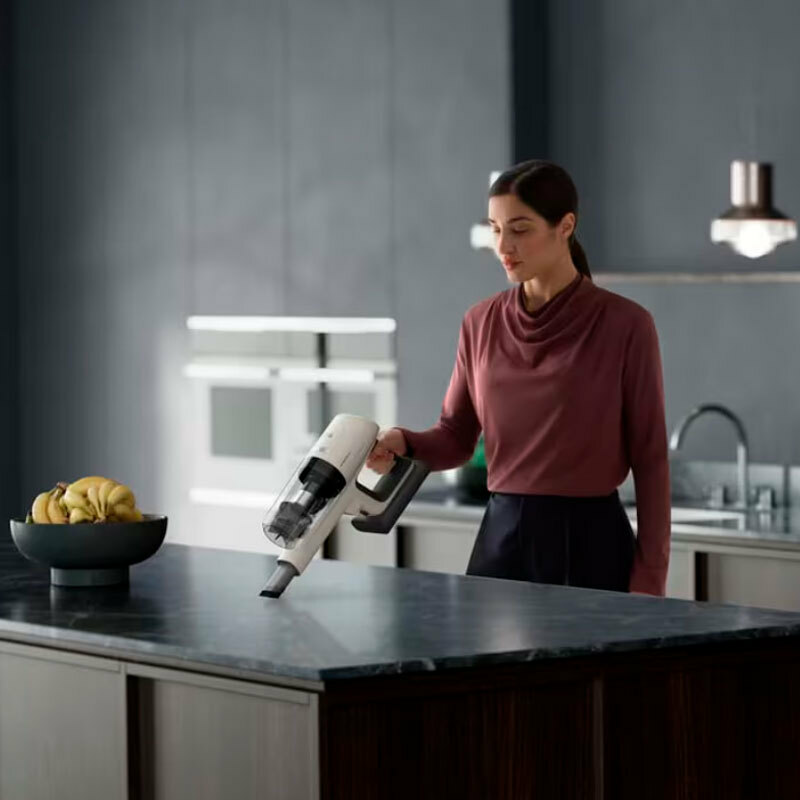 Aspirador escoba AEG AP81UB25SH – sin cable, 150 AW, 35 min autonomía