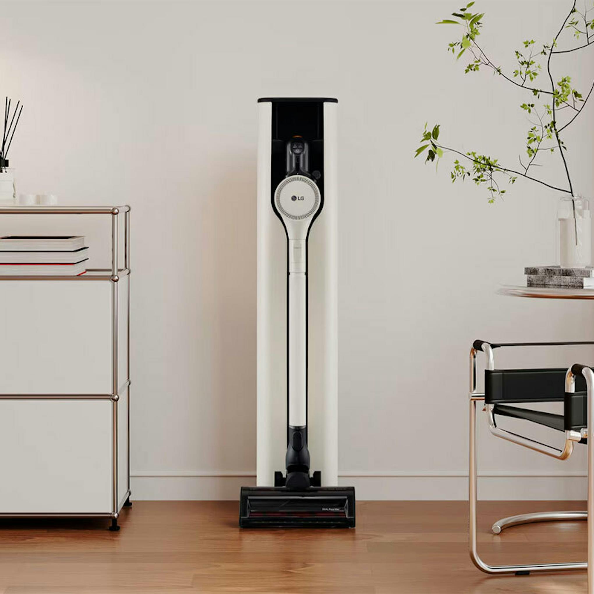 Aspirador escoba LG A9T-PRIME1C sin cable con base de autovaciado