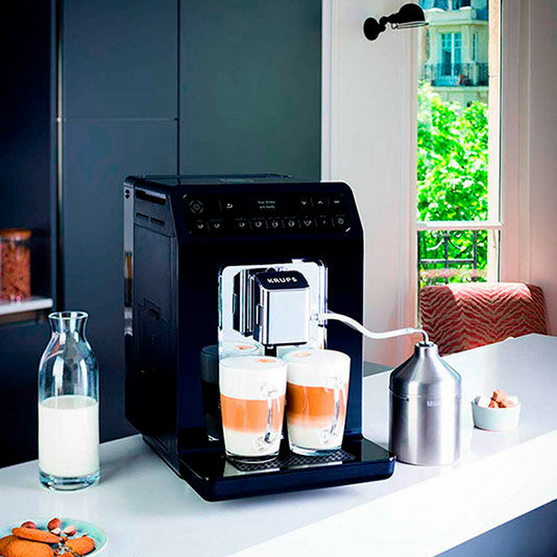 Cafetera superautomática Krups EA891810 (EA8918) – Molinillo cónico, One‑Touch leche, 10 bebidas personalizables