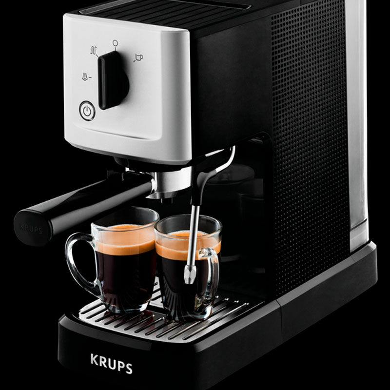 Cafetera express manual Krups Calvi XP344010 – 15 bar, precalentado 40 s, varilla de vapor
