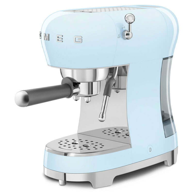 Cafetera espresso manual Smeg ECF02PBEU – 15 bar, varilla de vapor, azul pastel