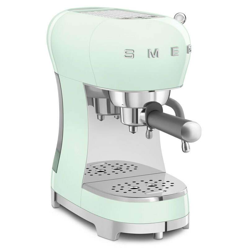 Cafetera espresso manual Smeg ECF02PGEU – 15 bar, Depósito 1,1 L, Varilla de vapor