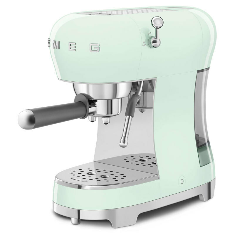 Cafetera espresso manual Smeg ECF02PGEU – 15 bar, Depósito 1,1 L, Varilla de vapor