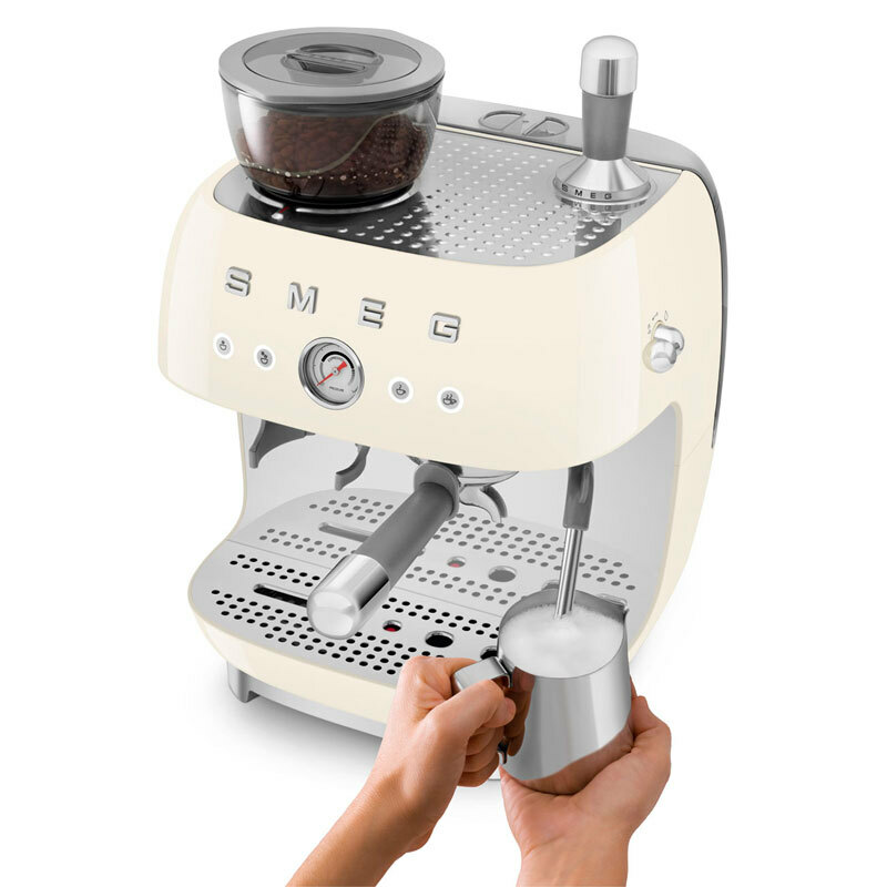 Cafetera espresso Smeg EGF03CREU – Molinillo integrado, Doble thermoblock, Depósito 2,4 L