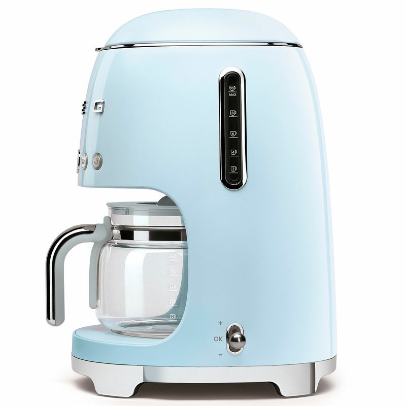 Cafetera de goteo Smeg DCF02PBEU – Azul pastel 50's, 1,4 L (10 tazas), Programable