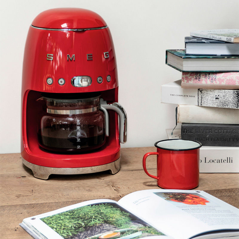 Cafetera de goteo Smeg DCF02RDEU – 1,4 L (10 tazas), Programable, Retro rojo