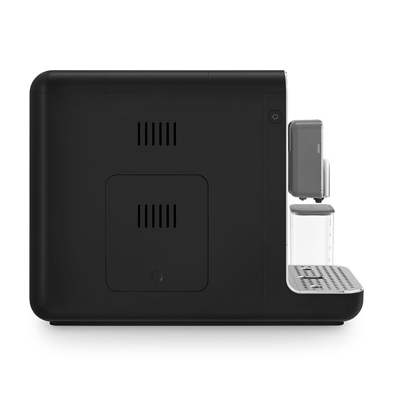 Cafetera superautomática Smeg BCC13BLMEU – Molinillo integrado, Jarra de leche automática, 19 bar