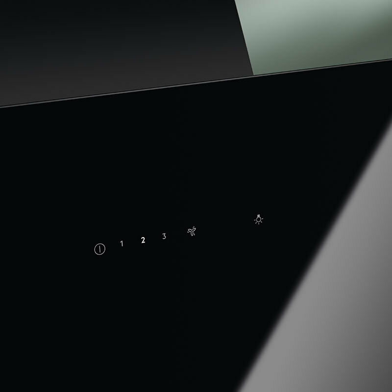 Campana decorativa Electrolux LFV436K – 615 m³/h, Hob2Hood automático, Cristal negro