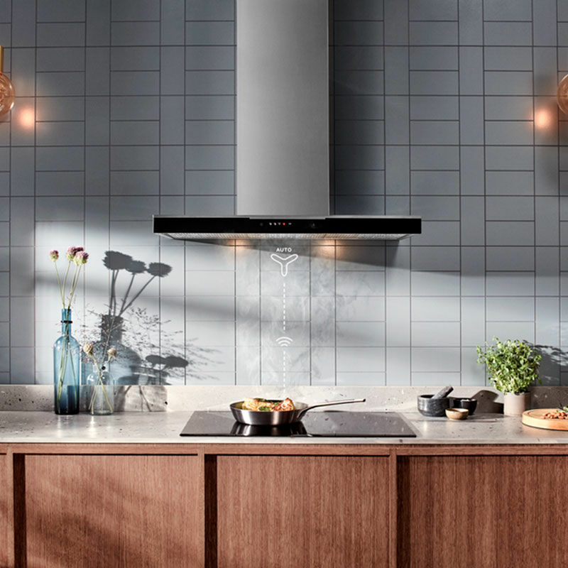 Campana decorativa de pared Electrolux LFT769X – 720 m³/h, Clase A, Control táctil