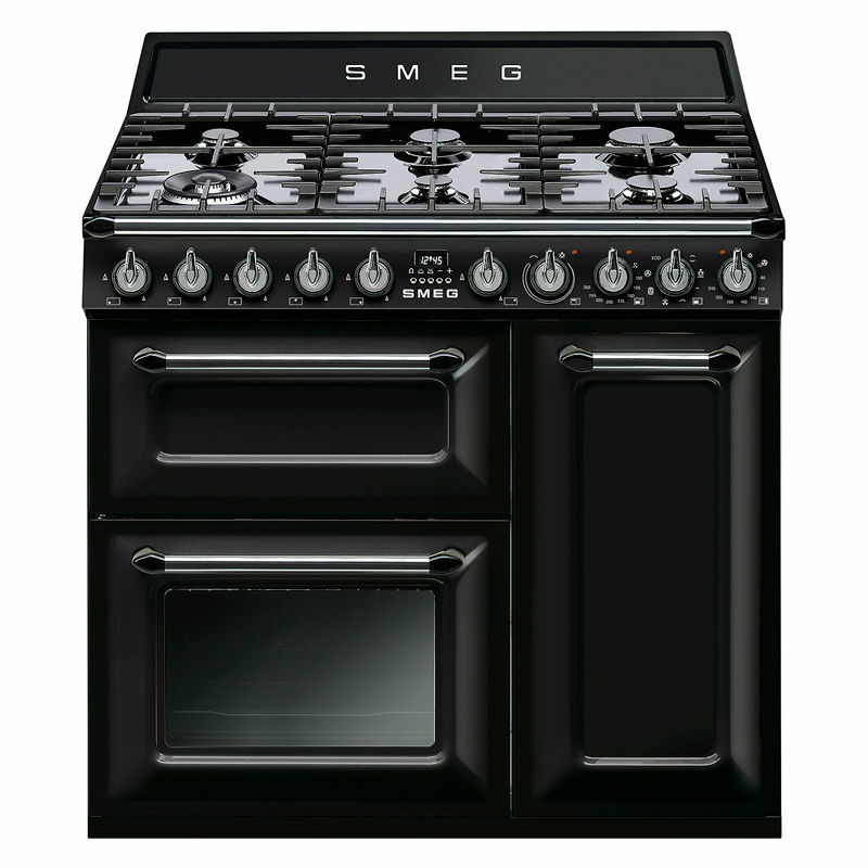 Cocina Smeg TR93BL – 6 fuegos, 3 hornos, Limpieza a vapor