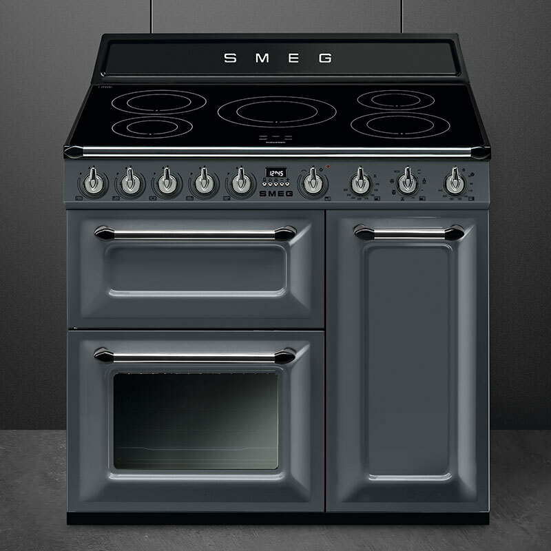 Cocina de inducción Smeg TR93IGR2 – 5 zonas de inducción, 3 hornos 61L, Limpieza por vapor