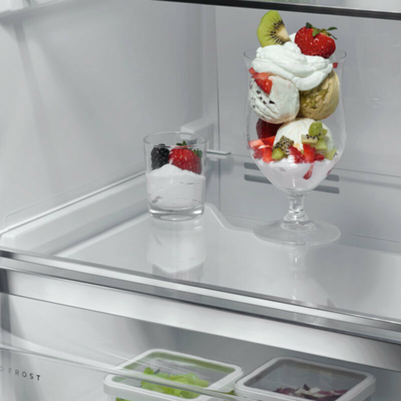 Congelador vertical AEG OAG7M281EX – 278 L, No Frost, Control táctil