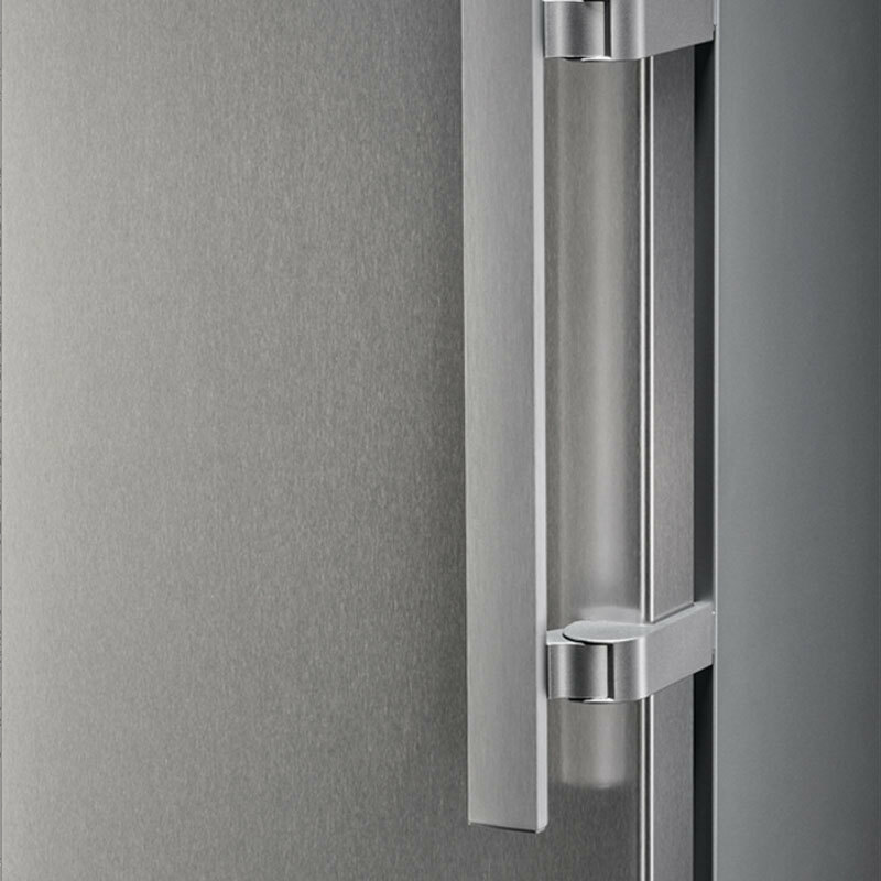 Congelador vertical Electrolux LUT6NE28U – 280 L, No Frost, FastFreeze