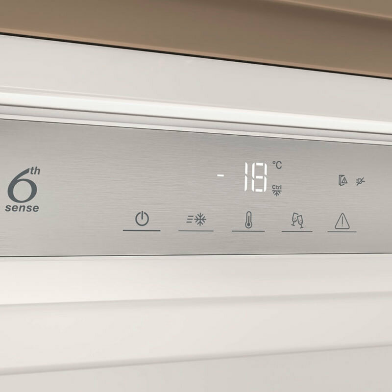 Congelador integrable Whirlpool WHSD18F073C1 – 209 L, No Frost, Clase E