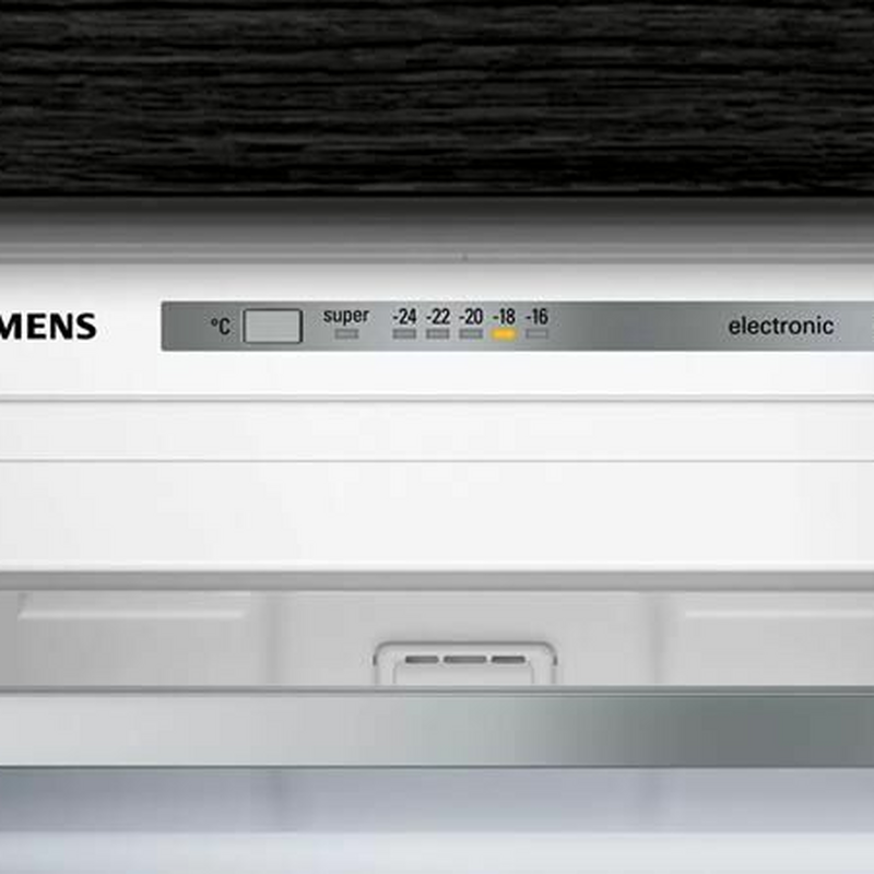 Congelador vertical integrable Siemens GI21VAFE0 – 96 L, LowFrost, 36 dB