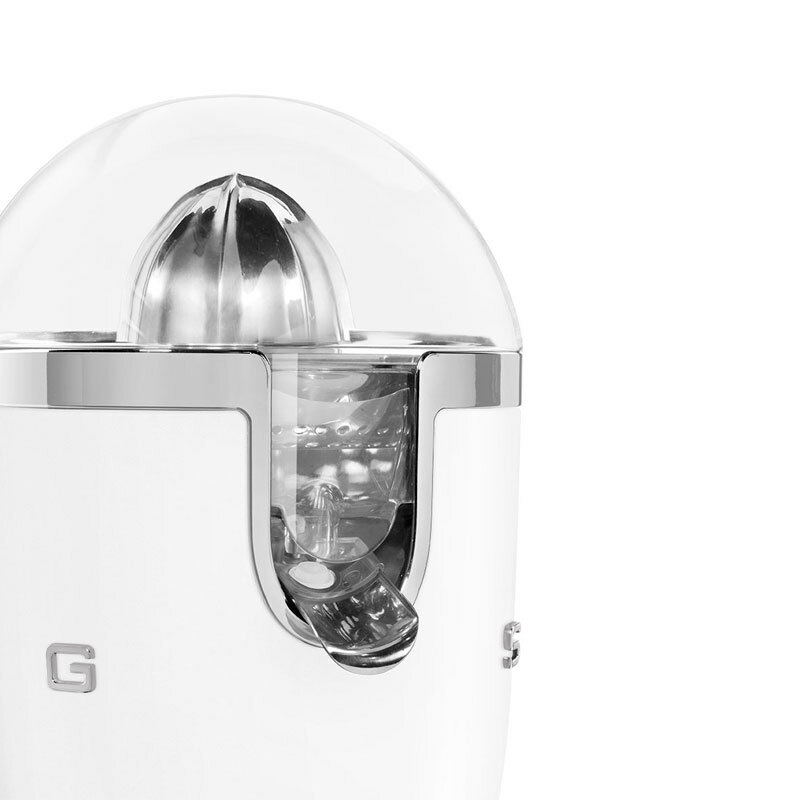 Exprimidor eléctrico Smeg CJF01WHMEU – Blanco mate, 70 W, Pico antigoteo