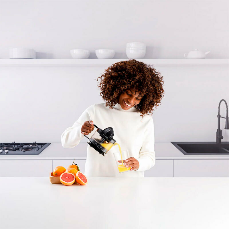 Exprimidor eléctrico Taurus TC-350 Nero – 0,35 L, 25 W, Regulador de pulpa