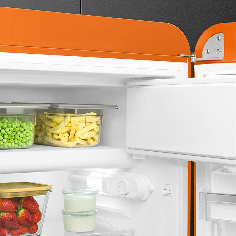 Frigorífico monopuerta Smeg FAB10ROR6 – Naranja, 122 L, Estilo retro 50's