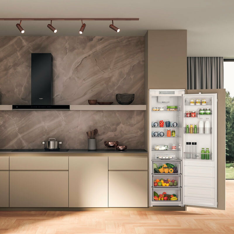 Frigorífico integrable Whirlpool WHSD18A013C1 – 306 L, 6th Sense, 30 dB