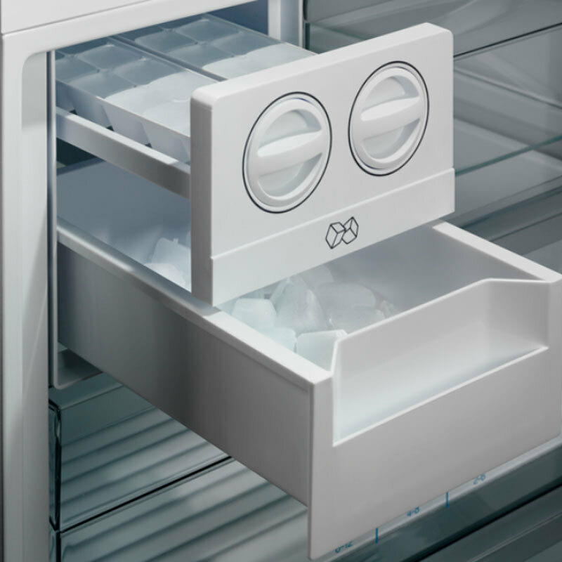 Frigorífico Combi AEG ORC6M481EX – 481 L, Total No Frost, Inox antihuellas