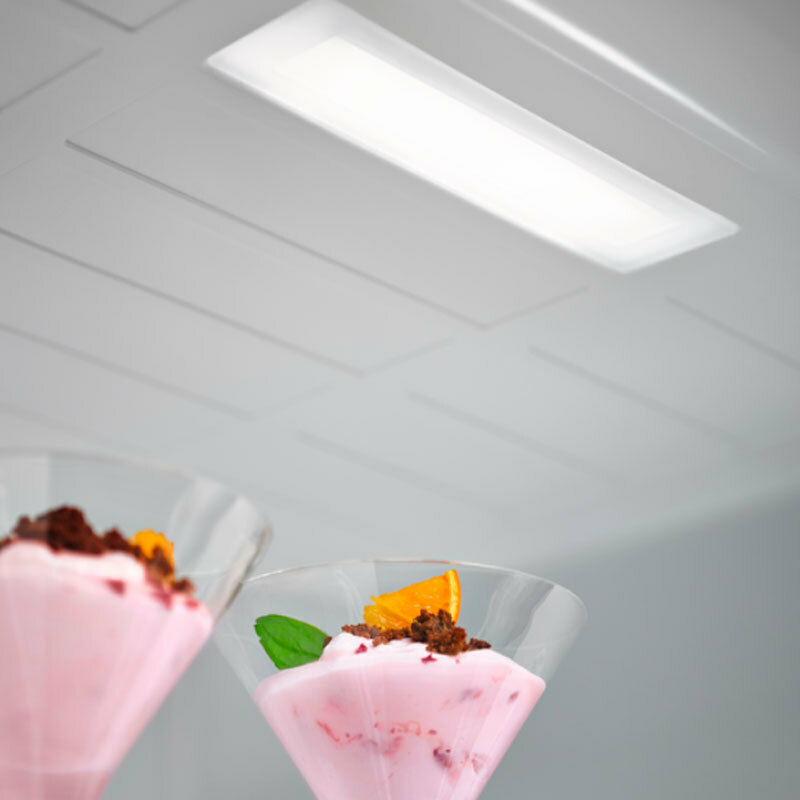 Frigorífico combi AEG RCB632E9MW – Total No Frost, 330 L, Blanco