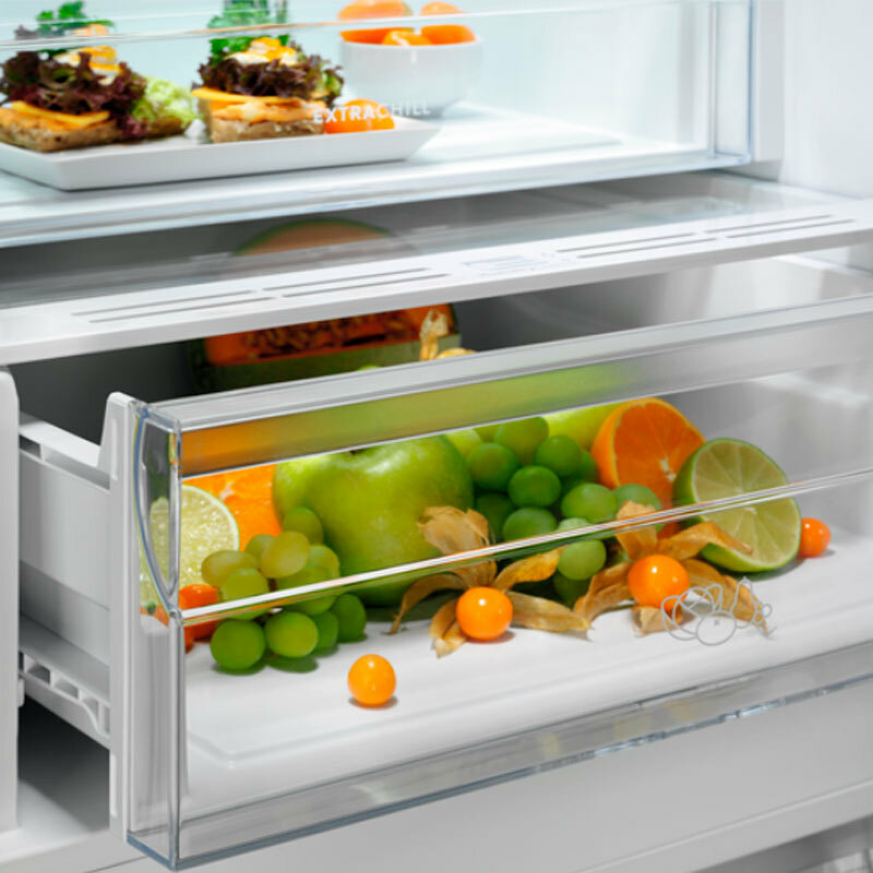 Frigorífico combi Electrolux LNT6ME32U2 – 330 L, Total No Frost, Acero inoxidable