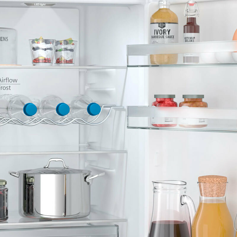 Frigorífico combi Siemens KG36N2WCF – 321 L, Total No Frost, 35 dB