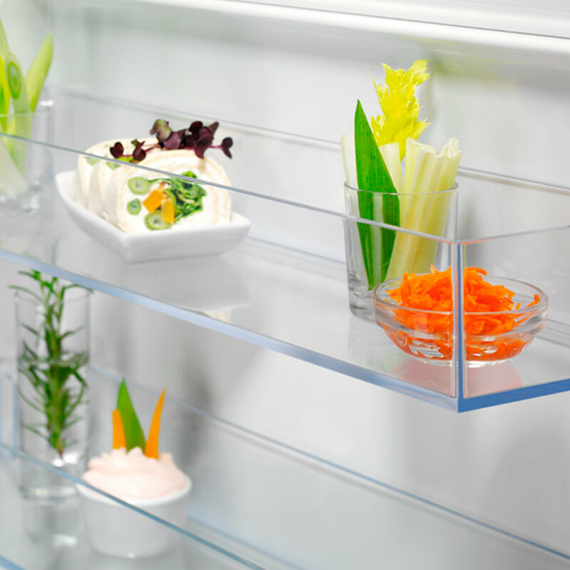 Frigorífico combi integrable Electrolux LNS5LE18S – 271 L, LowFrost, 34 dB