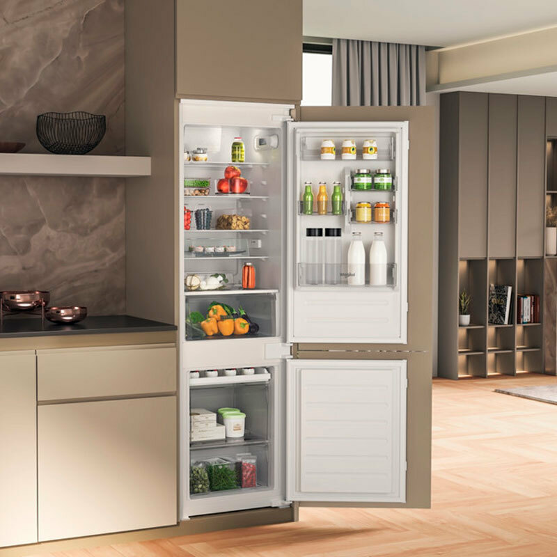 Frigorífico combi integrable Whirlpool WHC18D031A1 – 268 L, No Frost, 34 dB