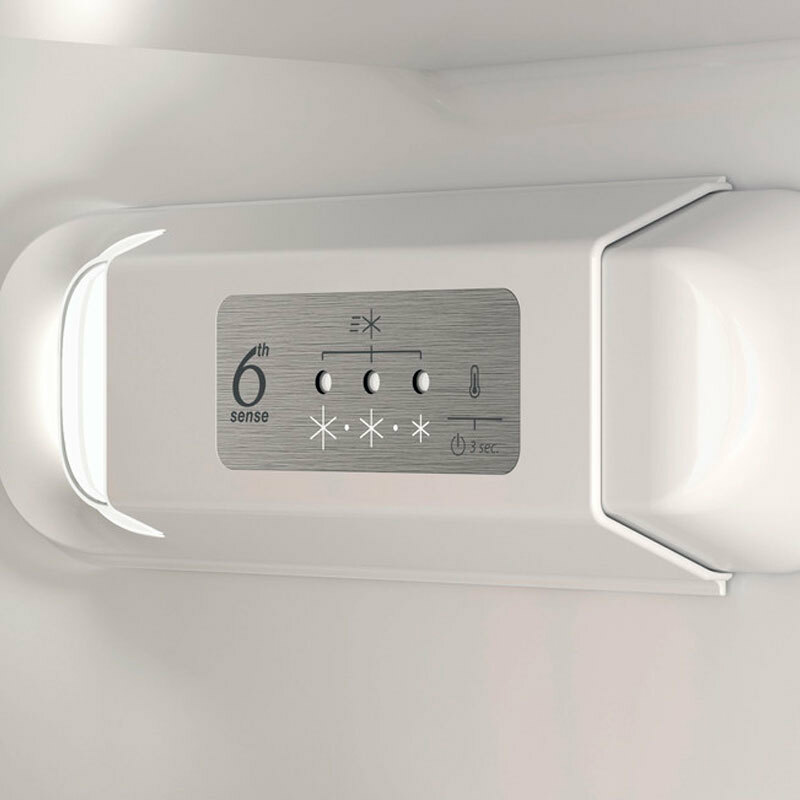 Frigorífico combi integrable Whirlpool WHC18D031A1 – 268 L, No Frost, 34 dB