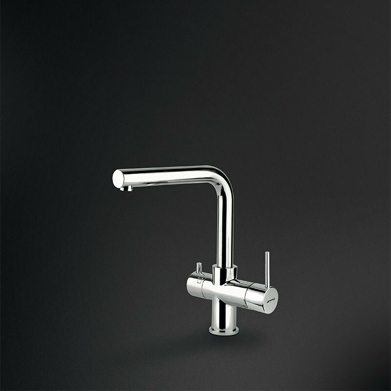 Grifo de cocina Smeg MAP99CR – cromo brillo, agua filtrada, caño 360°