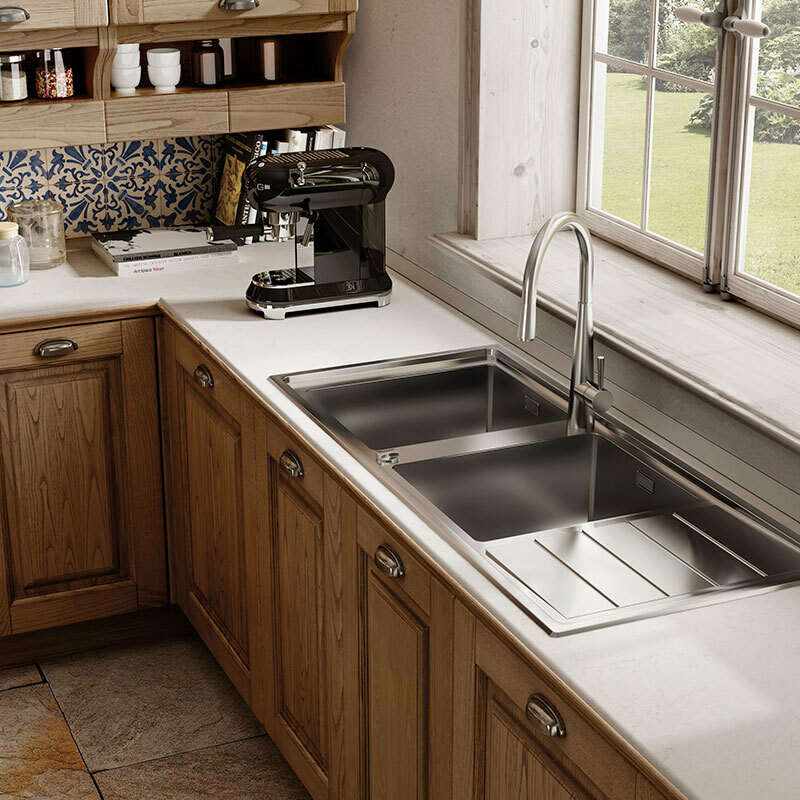 Grifo monomando de cocina Smeg MD14CR – Cromo brillante, Caño J giratorio 170°, Ducha extraíble