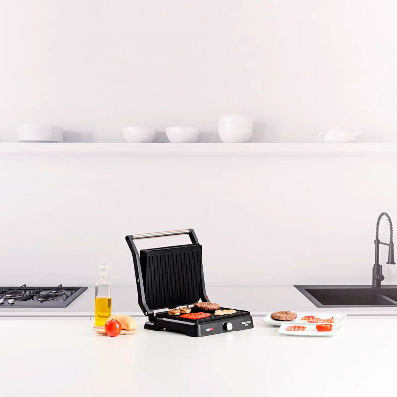 Grill 2 en 1 Taurus BISTRO – 2600 W, placas 29x23 cm antiadherentes, apertura 180°