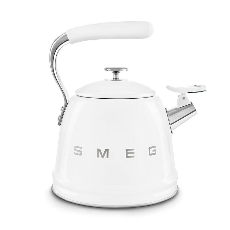 Hervidor silbante Smeg WKF01WH – 2,3 L, Blanco, Compatible con inducción