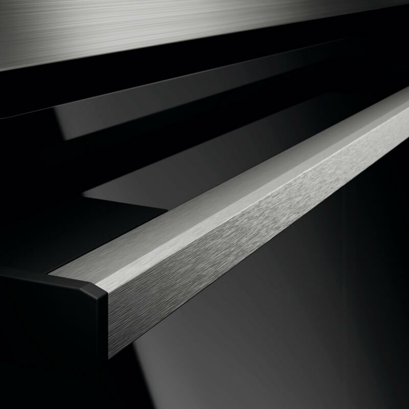 Horno multifunción AEG OS6PB51AM – 71 L, Pirolítico, AirFry