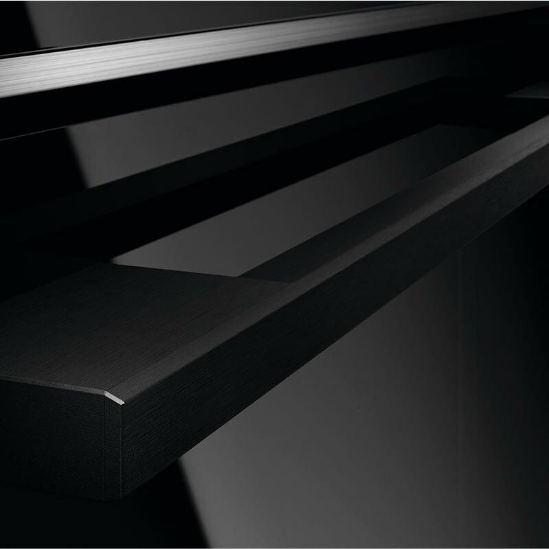 Horno de vapor AEG Serie 9000 TP9SB831AB – 70 L, Pantalla táctil 7,8", WiFi