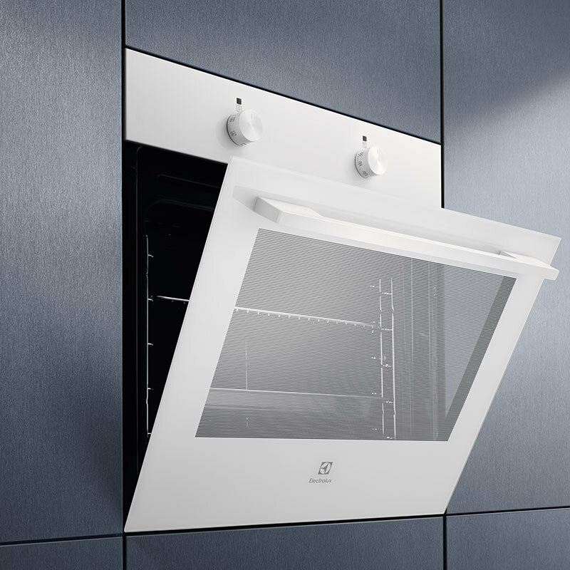 Horno multifunción Electrolux CKB101W – Integrable, 65 L, AquaClean