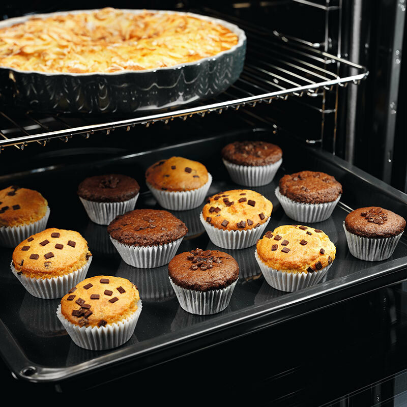 Horno multifunción Electrolux OEF5H50BK – Integrable, 65 L, SurroundCook