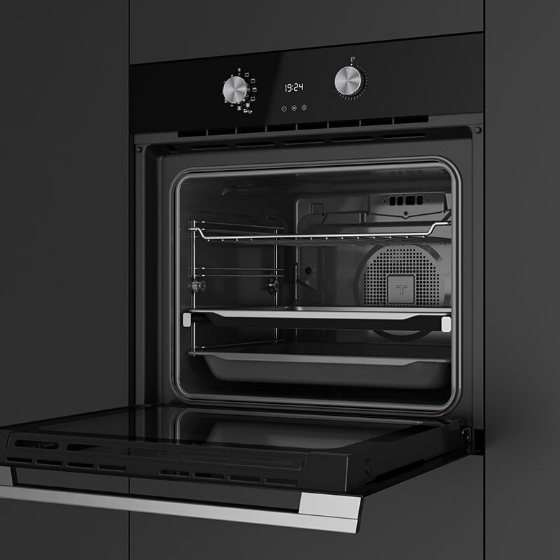 Horno multifunción integrable Teka HLB 8406 P – Pirolítico, AirFry, 71 L