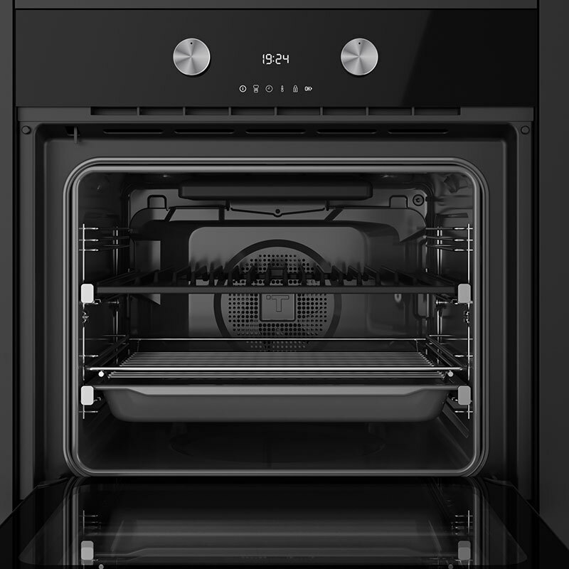 Horno integrable Teka STEAKMASTER Lite – SteakGrill 700°C, DualClean (pirolítico + HydroClean PRO), 71 L