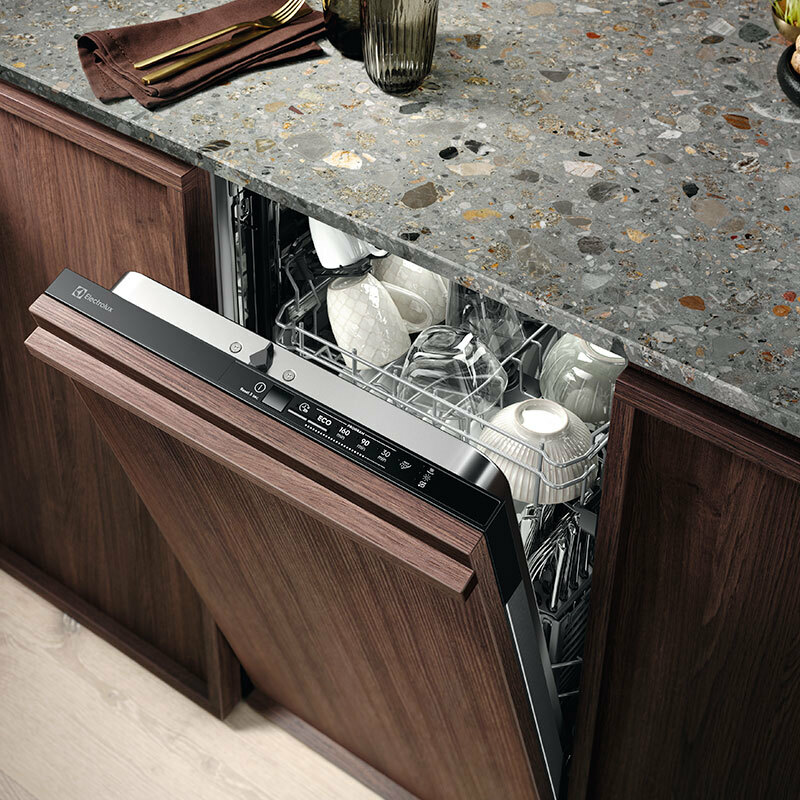 Lavavajillas integrable 45 cm Electrolux EEA71210L – 9 servicios, AirDry, Motor Inverter