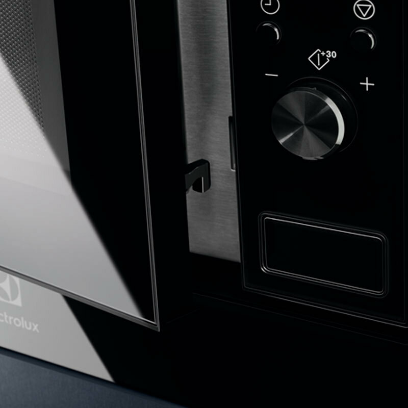 Microondas integrable Electrolux LMS2173EMX – 17 L, 700 W, Inox antihuellas