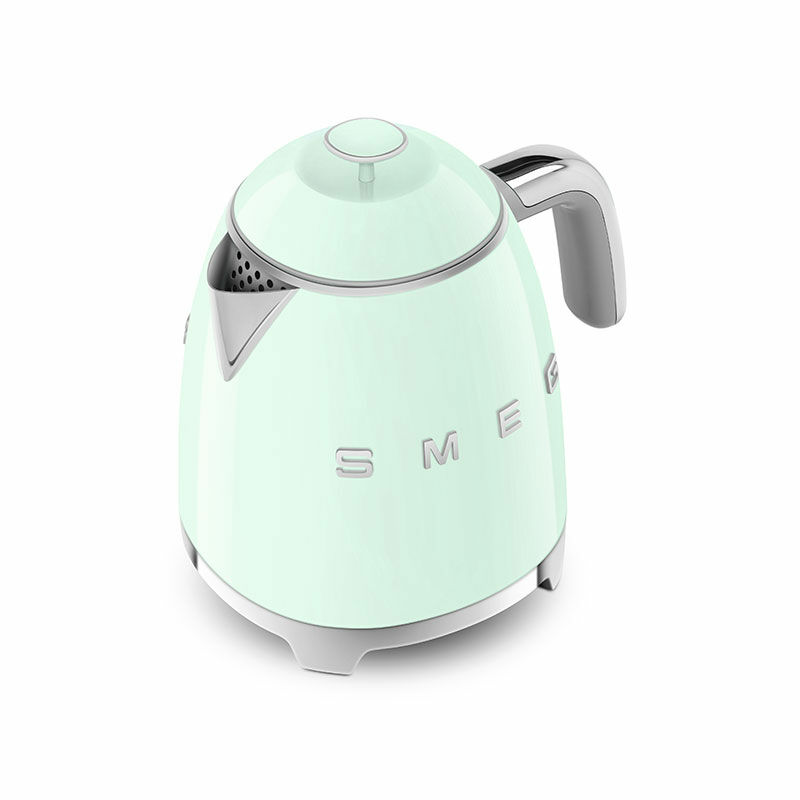 Mini hervidor Smeg KLF05PGEU – 0,8 L, 1400 W, Verde pastel