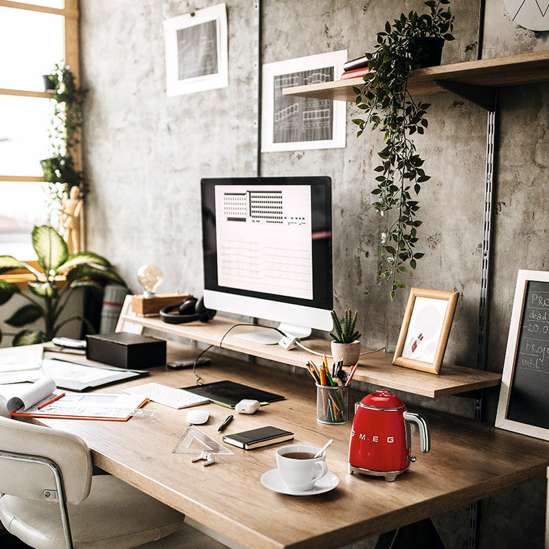 Mini hervidor Smeg KLF05RDEU – 0,8 L, 1400 W, Base 360º