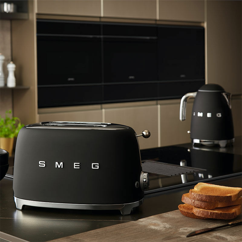 Tostador Smeg TSF01BLMEU Negro Mate (6)