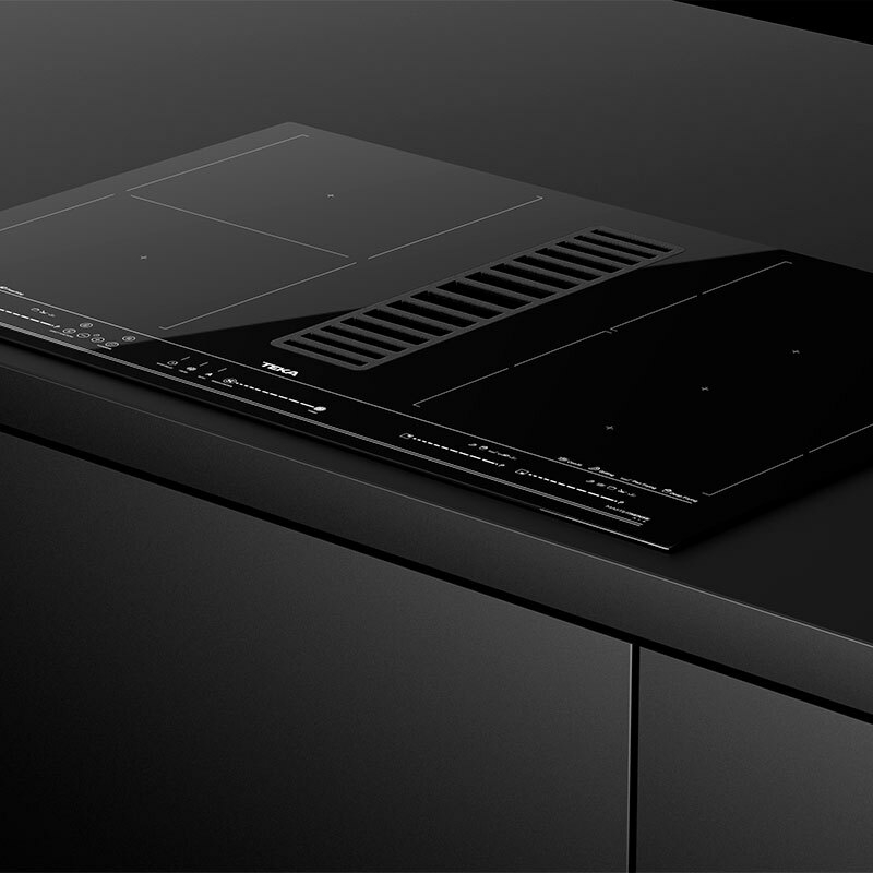 Placa de inducción Teka AFF87601MST – 6 zonas Flex, Campana integrada, Control Multislider