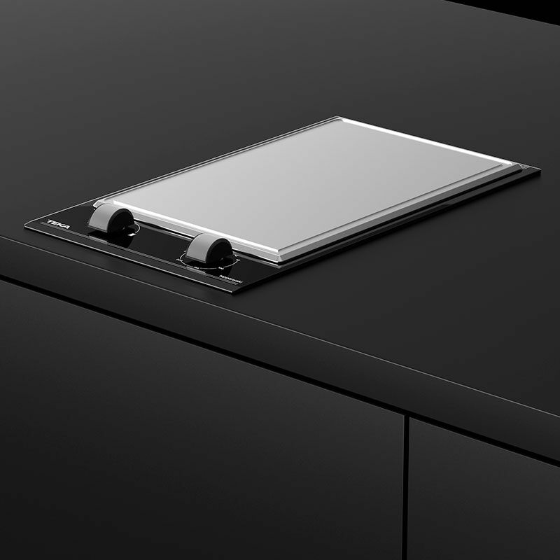 Placa Teppan Yaki Teka YZC 32600 XFL – 2 zonas, 2400 W, cristal negro